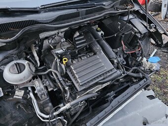 Náhradní díly VW Volkswagen Golf Sportsvan 1.2 TSI - 6