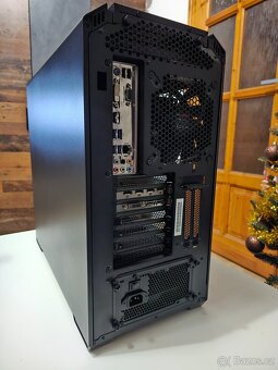 Herní počítač - 6