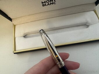 Montblanc Meisterstück Le Petit - 6