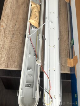 PRODÁM LAMPY PHILIPS - 6