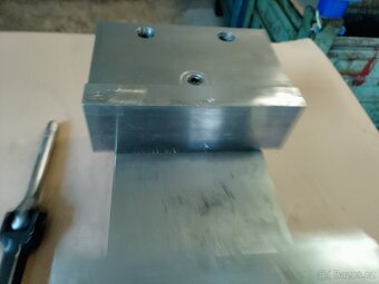 Špičkový CNC svěrák CHICK ONE LOCK - téměř nový - 6