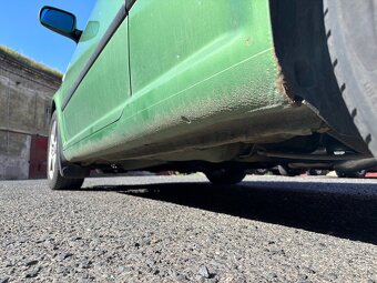 VW Golf 4 1.4 - 6