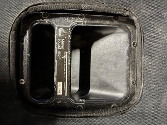 2x18” výkonné basáky Meyer Sound - 6