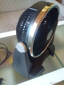 Kompaktní cirkulátor/ventilátor - 6