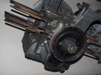 VW Brouk Käfer - motor a další ND - 6
