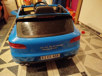 Dětské elektrické auto - 6