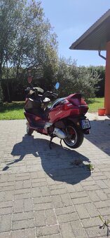 Prodám skútr Zn. Jonway GTS 125 - 6