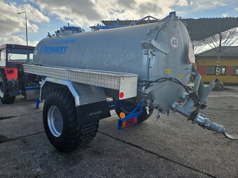 MEPROZET PN 8m3 s ramenem - 6