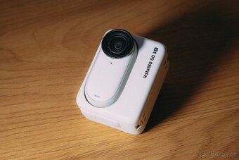 Insta360 GO 3 S – 128 GB (bílá) + příslušenství + faktura - 6