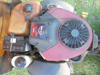 prodám sekačku stiga. rider stiga park , pohon 4x4, 125cm - 6