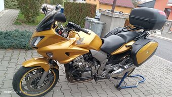Honda CBF1000 - 6