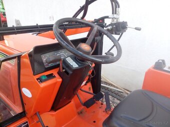 malotraktor Hinomoto N 209 s nakladačem - 6