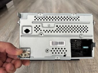 Autoradio SWING SUPERB 2008> - 6