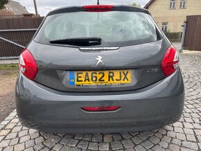 Díly z vozu Peugeot 208 1.2 vti HMZ - 6