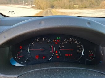 Nissan Navara 3.0 V6 automat - 6