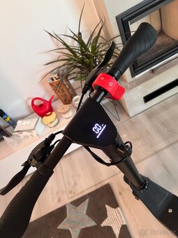 Prodám elektrokoloběžku GoGen Voyager MAX RANGE S911 - 6