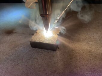 Laserové čištění a svařování - výkon 3000 W - 6