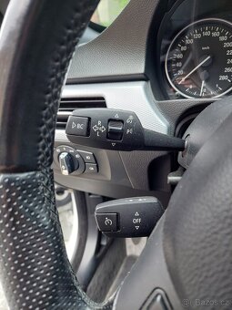 BMW 335i XDRIVE kupé M sport automat 225kW - 6