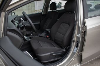 Kia Ceed 1.4 - 6