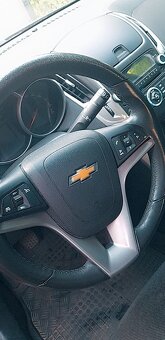 Chevrolet Cruze - 6