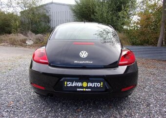 Volkswagen Beetle 1.6TDi 77kW DESIGN FENDER NAVI nafta - 6