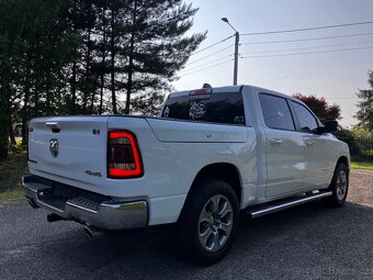 Dodge Ram 1500 5.7 V8 HEMI - 4x4 - RAM BOXY - NEBOURANÝ - 6