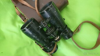 Starý dalekohled 6x40 s pouzdrem a Stará hračka - dělo na ka - 6