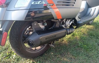 Vespa GTS 300 super sport - 6