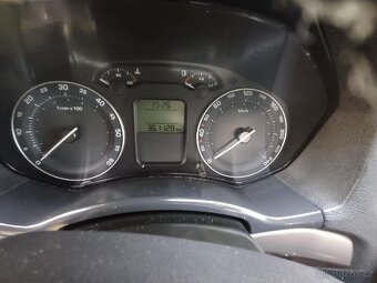 Škoda Octavia II - 6