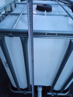 600l Plastová nádrž ibc - 6