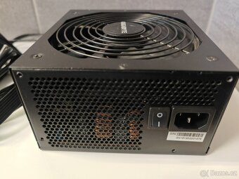 Gigabyte G750H 750W 80 Plus Gold - 6