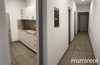 Pronájem kanceláře, 11 m2 - Brno - Pisárky, ev.č. 01738 - 6