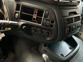 Kabina DAF 95XF bílá se střešním spojlerem - 6