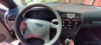 Volvo V40 1.8 - 6