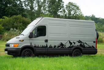 Iveco Daily obytná dodávka - 6