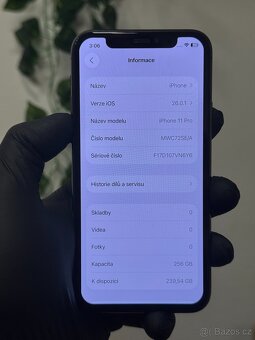 iPhone 11 Pro 256GB - 100% baterie - 6