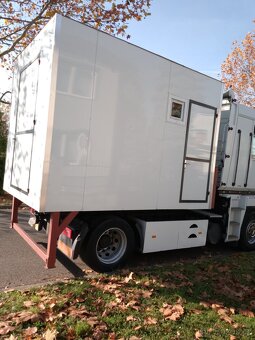 Obytná nástavba na tahače - 6