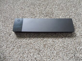 Dokovací stanice HP - 6