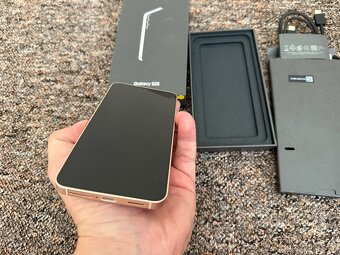 Samsung Galaxy S25 12GB/256GB S931B Pinkgold. Rozbaleno - 6