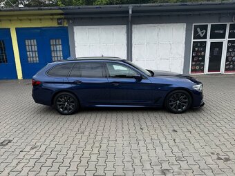 BMW 540i xDrive G31 - TOP STAV - 6