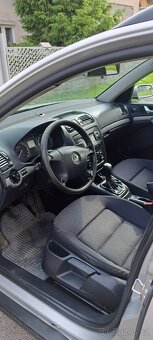 Octavia combi 2.0tdi 103kw r.v. 2006 - 6