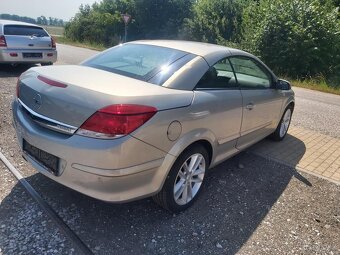 Opel Astra 1.6i Cabrio - 6