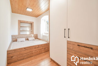 Prodej rodinného domu u Šternberka - 6