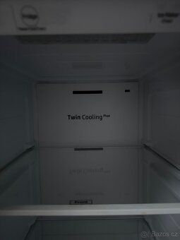 Prodám americkou lednici Samsung - 6
