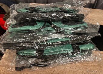 Sportovní / cestovní taška - 6