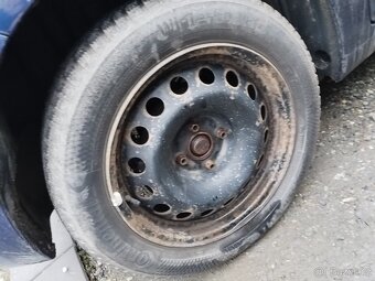Sada pneu 205/55 R16 na ráfku 6.50 X 16 E=26 z Citroenu C4 - 6