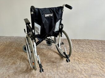 Invalidní vozík DIETZ - 6