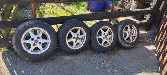 Pneu 155/80 R13 - 6
