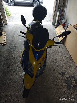 Motorka KYMCO SUPER8 50 CK50QT-6 Žlutá modrá - 6