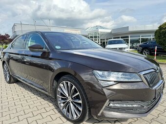 Škoda Superb iV L&K TSI 160kw/pano/DCC/matrix/360°kam/tažné - 6
